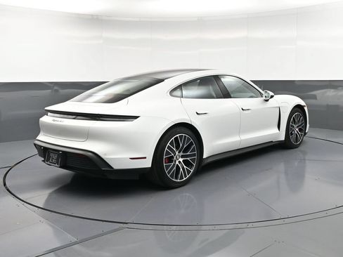 Certified 2020 Porsche Taycan 4S AWD/4WD image 8