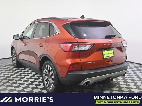 Used 2020 Ford Escape Titanium AWD/4WD image 4
