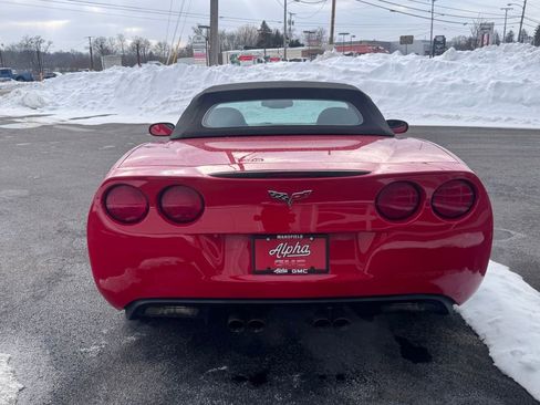 Used 2006 Chevrolet Corvette Convertible w/ Preferred Equipment Group RWD image 4