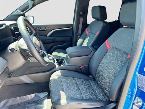 Used 2023 Chevrolet Colorado Z71 w/ Z71 Convenience Package 2 image 20