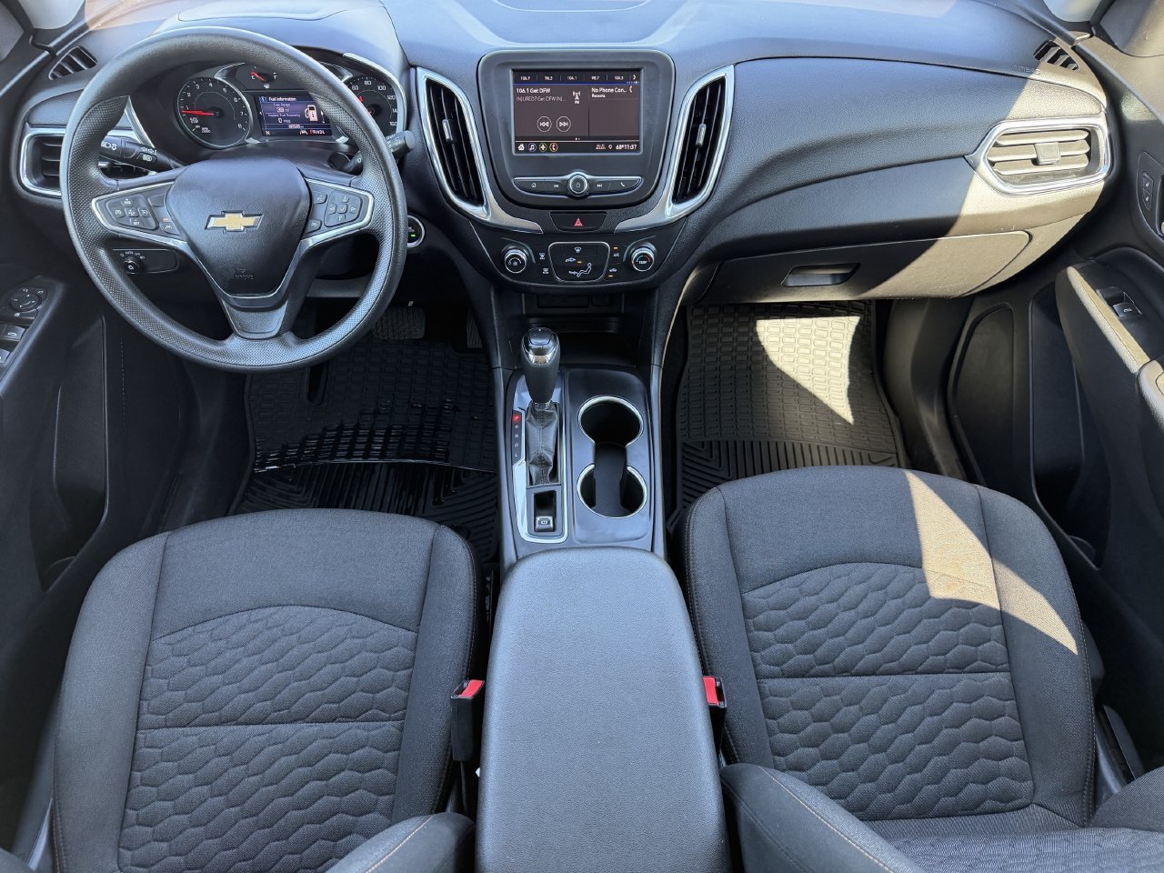 Used 2020 Chevrolet Equinox LT FWD image 10