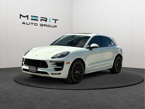 Used 2018 Porsche Macan GTS AWD/4WD image 4
