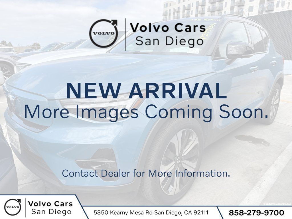 Used 2023 Volvo XC40 Recharge Plus w/ Protection Package Premier AWD/4WD image 1