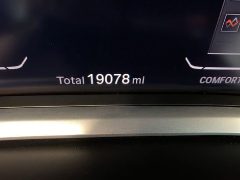 Used 2021 BMW ALPINA B7 xDrive image 33