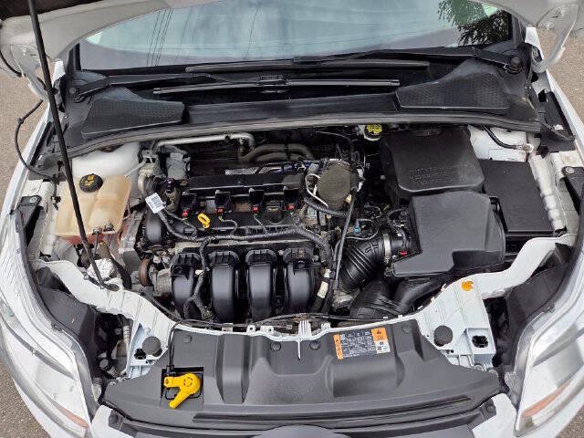 Used 2014 Ford Focus SE FWD image 10