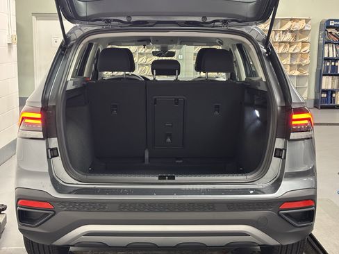 New 2025 Volkswagen Taos S image 25