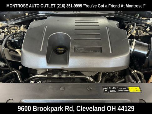 Used 2023 Land Rover Defender 110 SE image 51