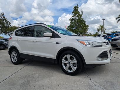 Used 2016 Ford Escape SE w/ Equipment Group 201A