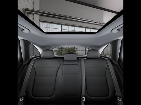 Certified 2026 Mercedes-Benz GLC 300 4MATIC image 44