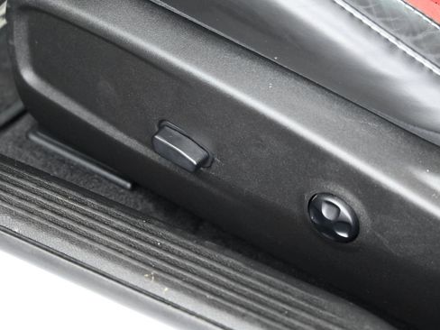 Used 2016 Dodge Challenger SRT Hellcat image 21