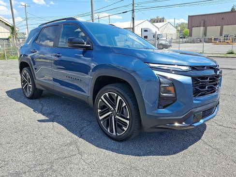 New 2026 Chevrolet Equinox RS AWD/4WD image 2