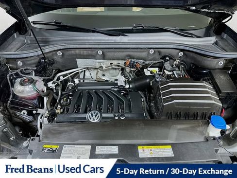 Used 2023 Volkswagen Atlas Cross Sport SEL Premium R-Line AWD/4WD image 38