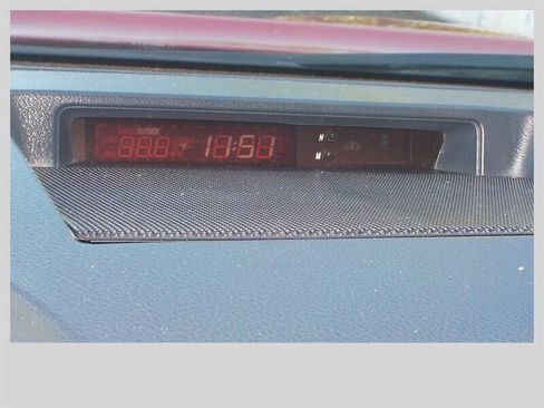 Used 2012 Toyota Tundra Limited w/ Platinum Pkg AWD/4WD image 28