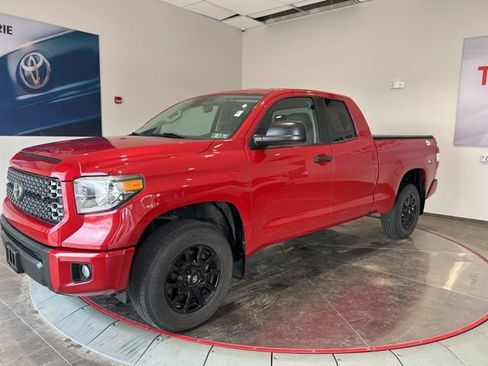 Used 2020 Toyota Tundra SR5 w/ SX Package image 2