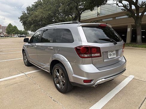 Used 2016 Dodge Journey Crossroad w/ Popular Equipment Group image 4