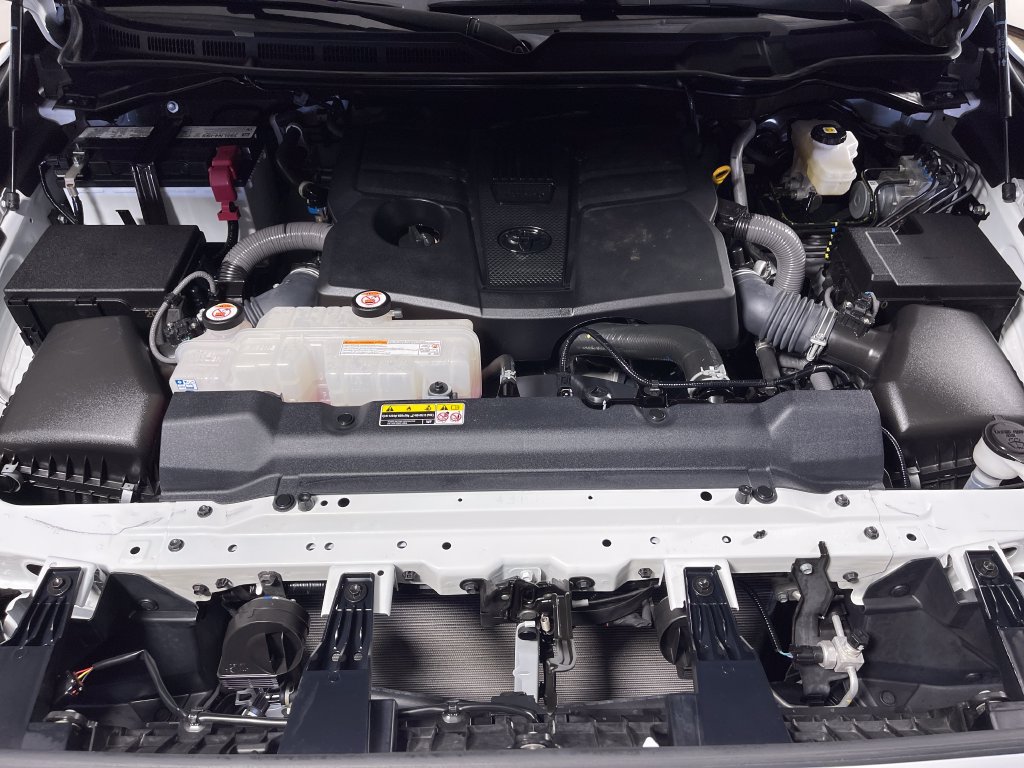 Used 2023 Toyota Tundra SR5 w/ TRD Sport Package AWD/4WD image 9