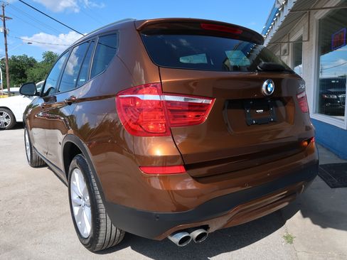 Used 2017 BMW X3 xDrive28i AWD/4WD image 7