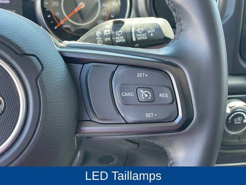 Used 2018 Jeep Wrangler Sport AWD/4WD image 15