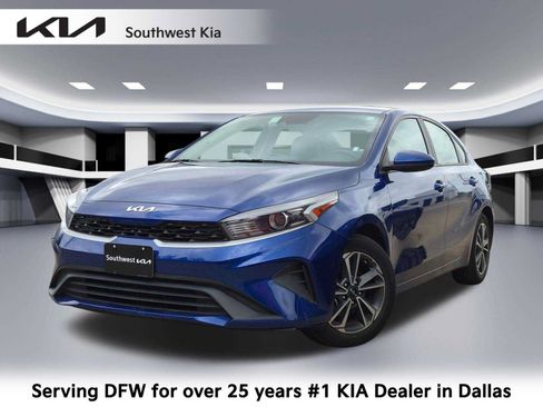 Certified 2024 Kia Forte LXS FWD image 1