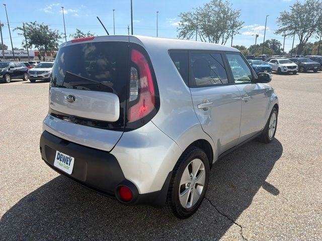 Used 2016 Kia Soul w/ Convenience Package FWD image 3