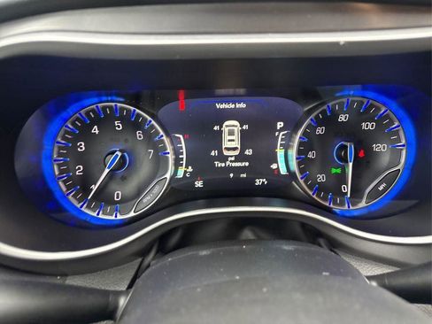 New 2026 Chrysler Voyager LX FWD image 13