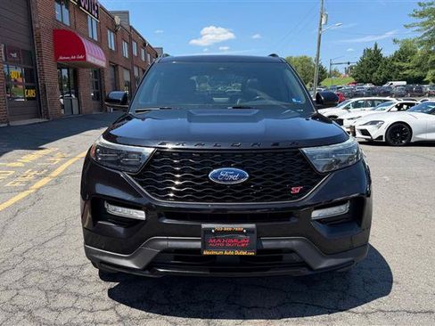 Used 2020 Ford Explorer ST AWD/4WD image 2