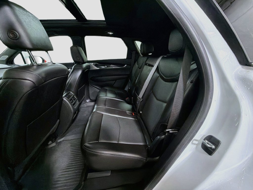Used 2023 Cadillac XT5 Premium Luxury w/ LPO, Floor Liner Package AWD/4WD image 27