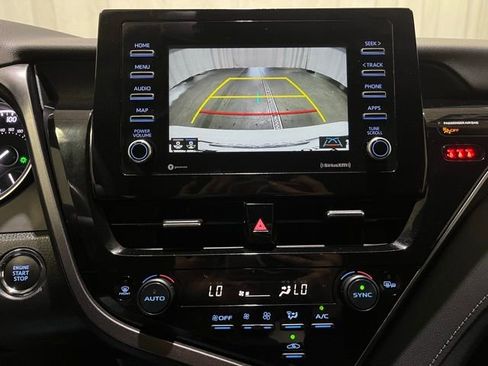 Certified 2022 Toyota Camry LE w/ Convenience Package FWD image 19
