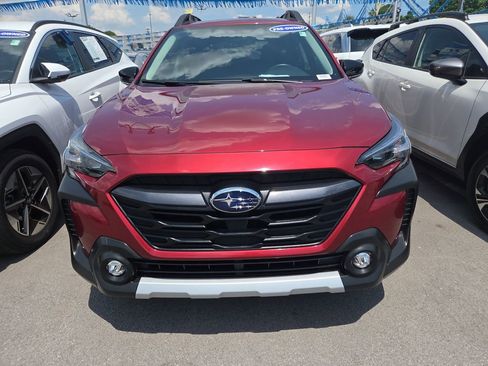 Certified 2025 Subaru Outback Limited AWD/4WD image 10
