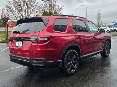 New 2026 Honda Pilot Sport image 5