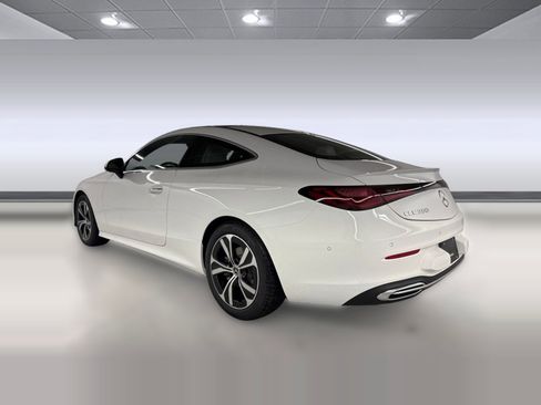 Used 2026 Mercedes-Benz CLE 300 4MATIC Coupe image 3
