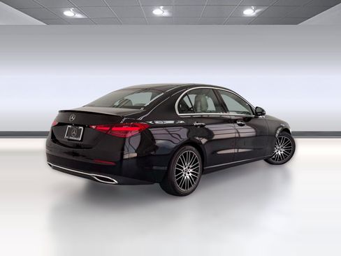 Used 2022 Mercedes-Benz C 300 Sedan image 8