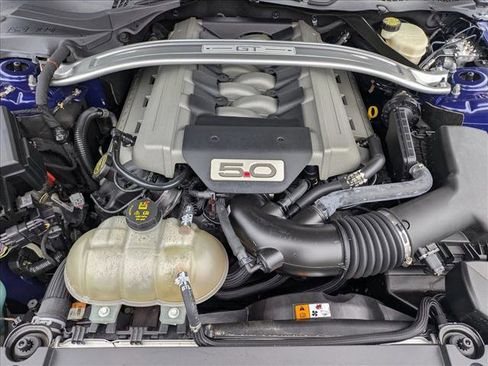 Used 2016 Ford Mustang GT Premium image 22