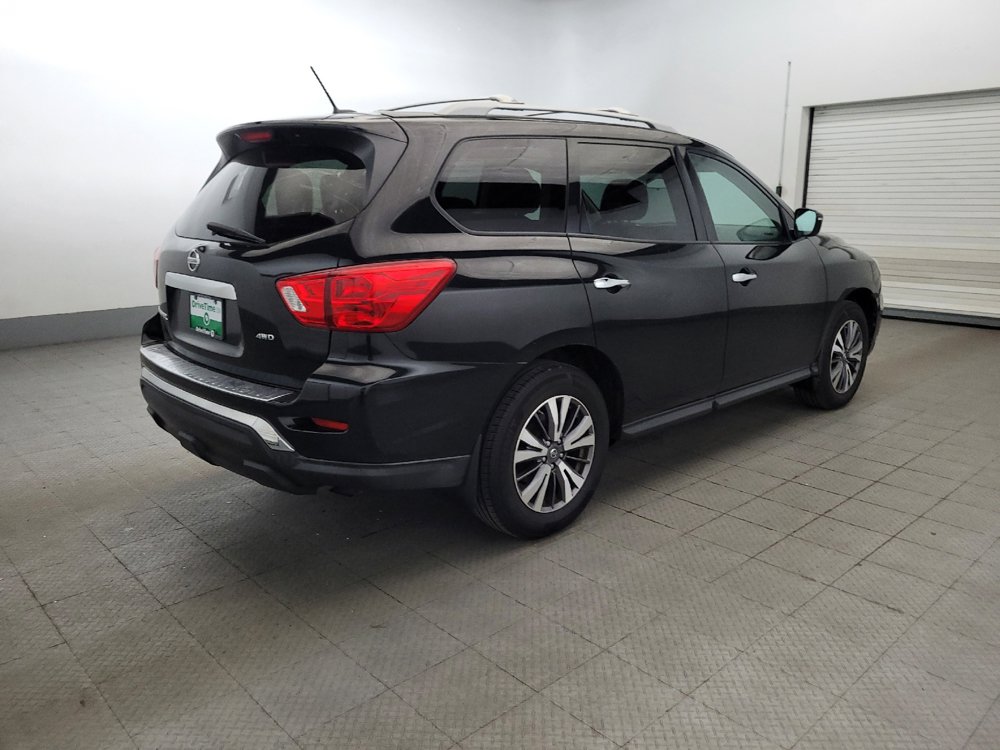 Used 2017 Nissan Pathfinder S AWD/4WD image 9