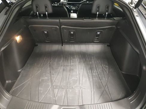 Used 2025 Buick Envista Sport Touring w/ Convenience I Package image 16