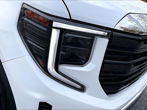 Certified 2023 GMC Sierra 1500 Pro image 28