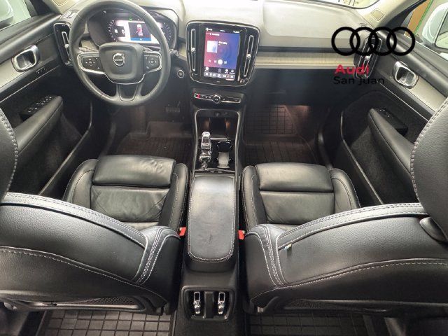 Used 2023 Volvo XC40 B5 Plus w/ Driver Assist Package AWD/4WD image 28
