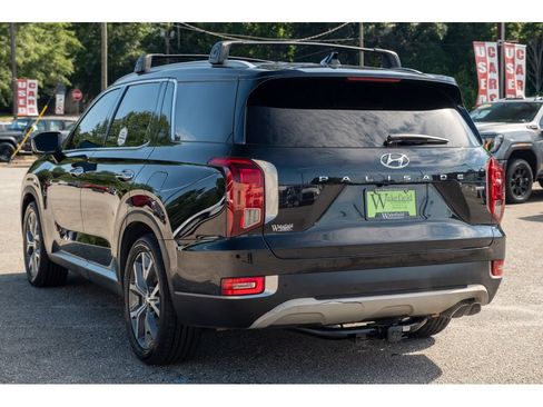 Used 2022 Hyundai Palisade SEL w/ 8P Bench Seat Package AWD/4WD image 6
