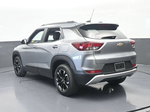 Used 2023 Chevrolet TrailBlazer LT FWD image 4