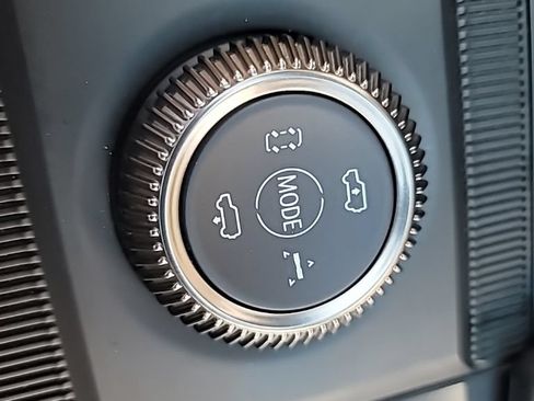 Used 2024 GMC Hummer EV 3X AWD/4WD image 41