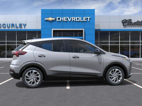 New 2027 Chevrolet Bolt LT w/ Comfort Package FWD image 5