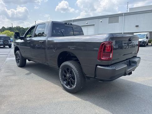 New 2026 RAM 2500 Big Horn AWD/4WD image 11