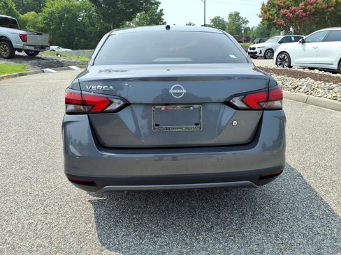 Used 2024 Nissan Versa S w/ Trunk Package FWD image 7
