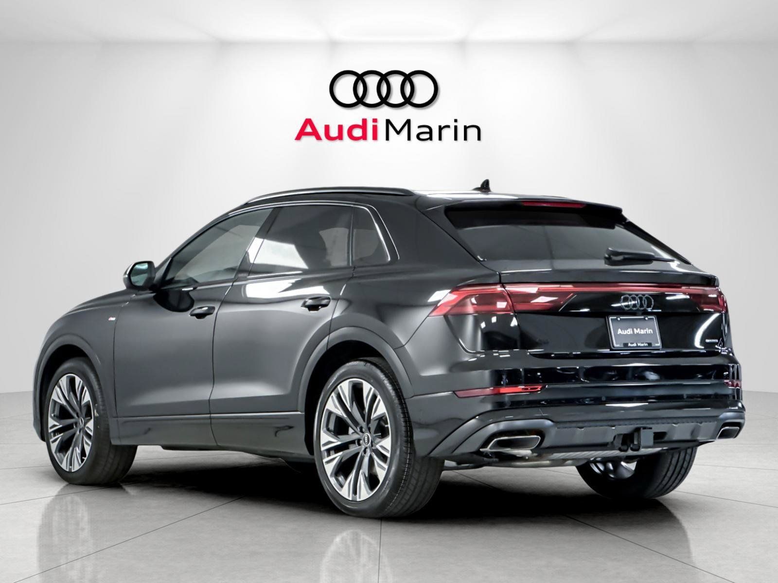 Used 2026 Audi Q8 Premium Plus AWD/4WD image 3