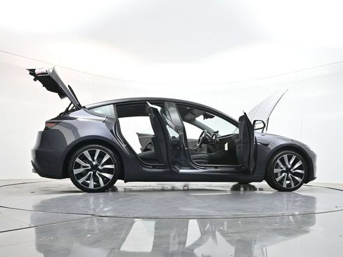 Used 2024 Tesla Model 3 Standard Range RWD image 58