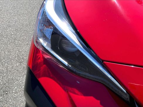 Used 2024 Subaru Crosstrek 2.0i Premium w/ Crosstrek Mirror Package AWD/4WD image 30