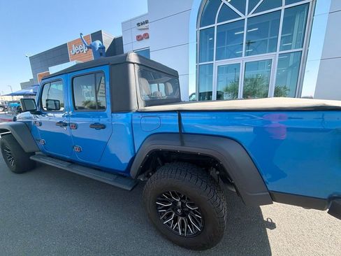 Used 2022 Jeep Gladiator Sport AWD/4WD image 19