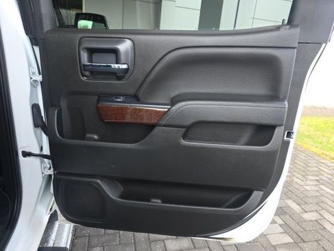 Used 2018 GMC Sierra 1500 SLT w/ SLT Premium Package image 14