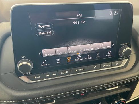 Certified 2023 Nissan Rogue SV FWD image 15