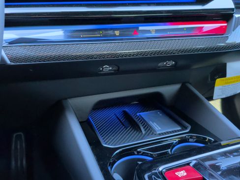 Used 2026 BMW M5 w/ Carbon Package image 23